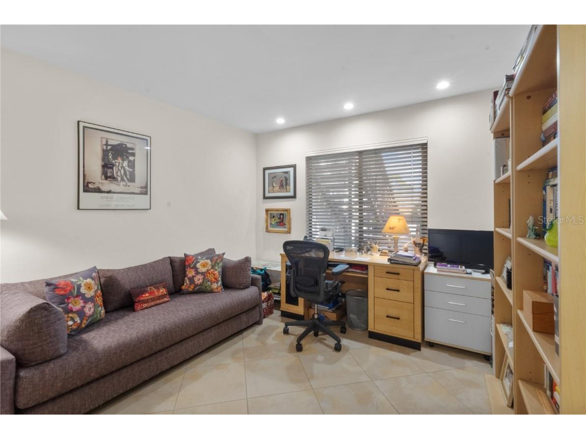 1633 Boathouse Circle #131 Sarasota FL 34231 A4675262 image30