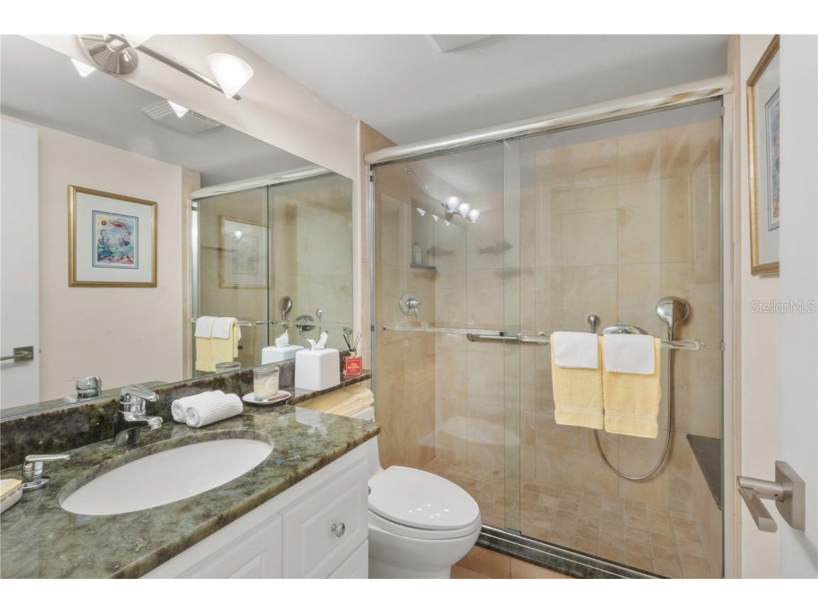 1633 Boathouse Circle #131 Sarasota FL 34231 A4675262 image31