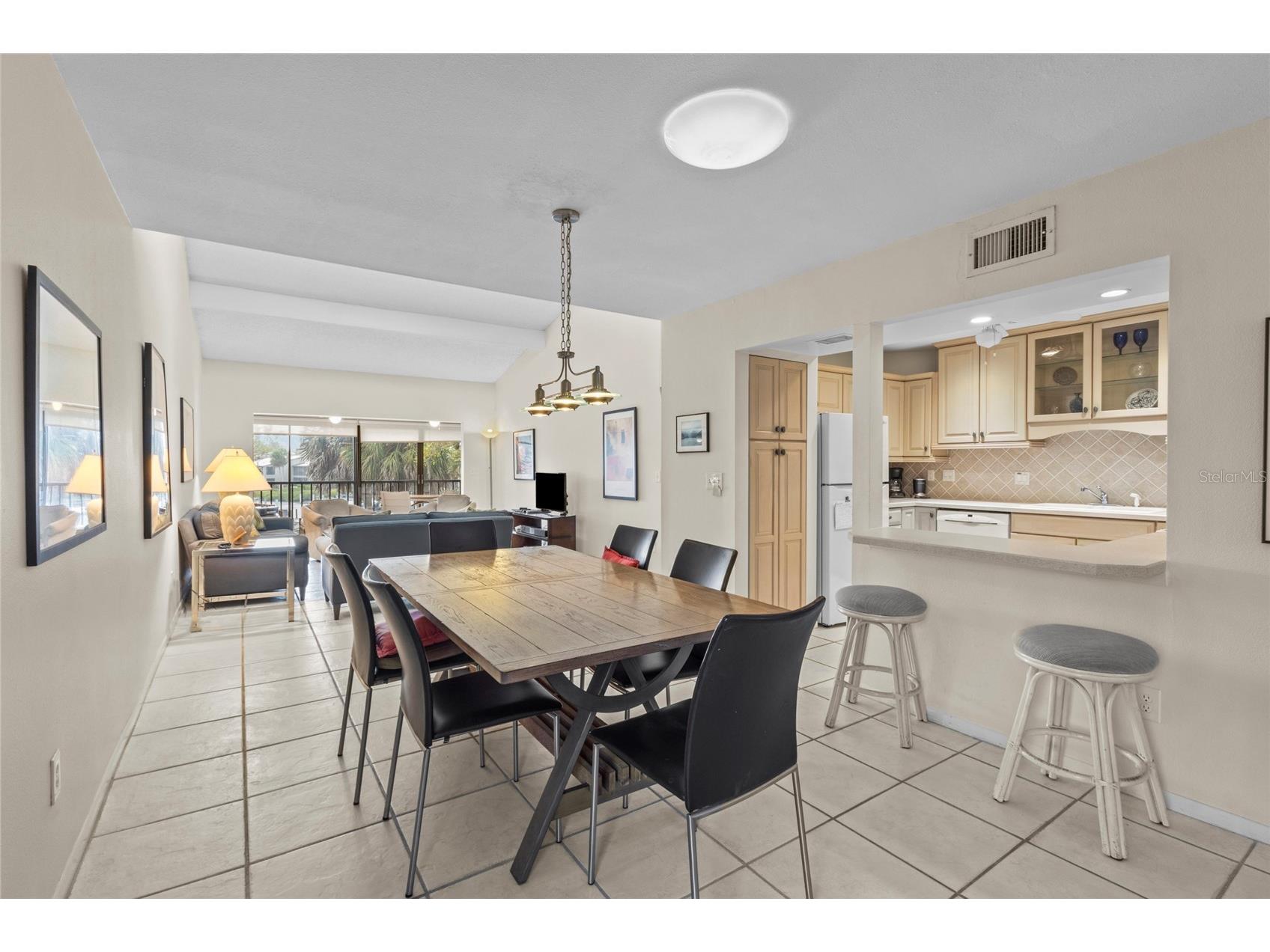 1633 Boathouse Circle #232 Sarasota FL 34231 - SARASOTA BAY - A4685633 image4