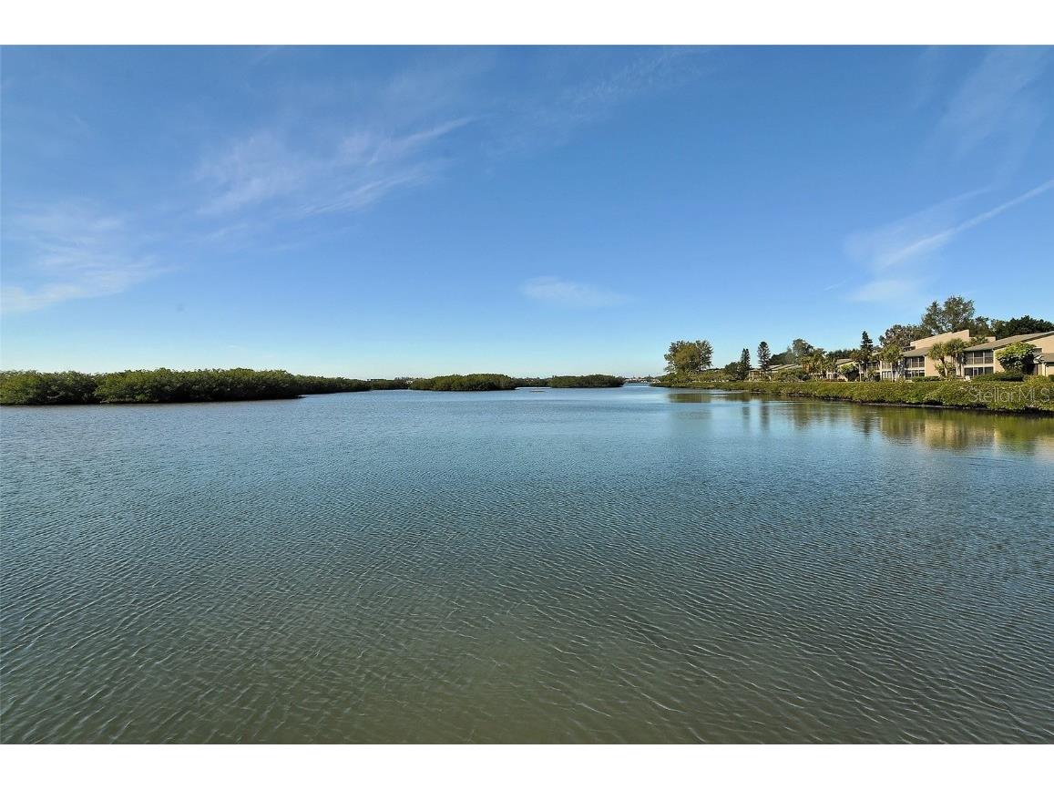 1633 Boathouse Circle #HA132 Sarasota FL 34231 A4644501 image59