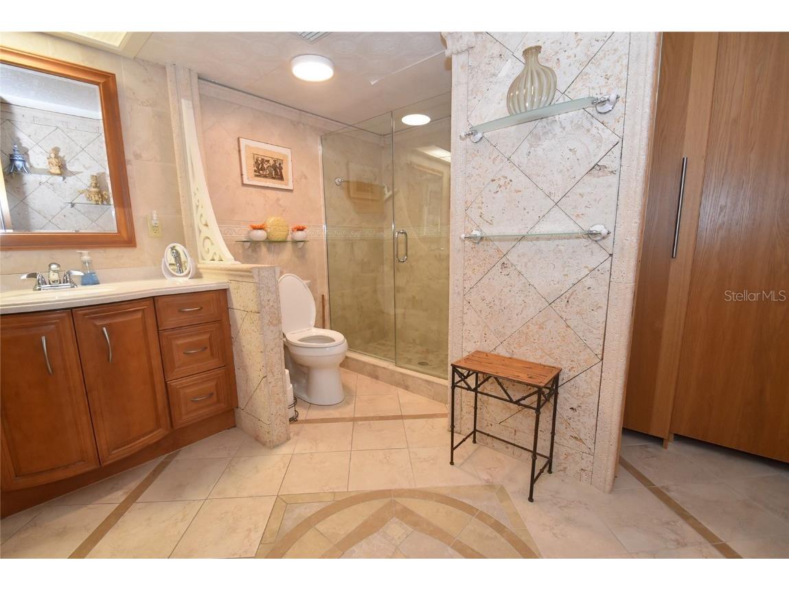 1633 Boathouse Circle #HA231 Sarasota FL 34231 A4527093 image16