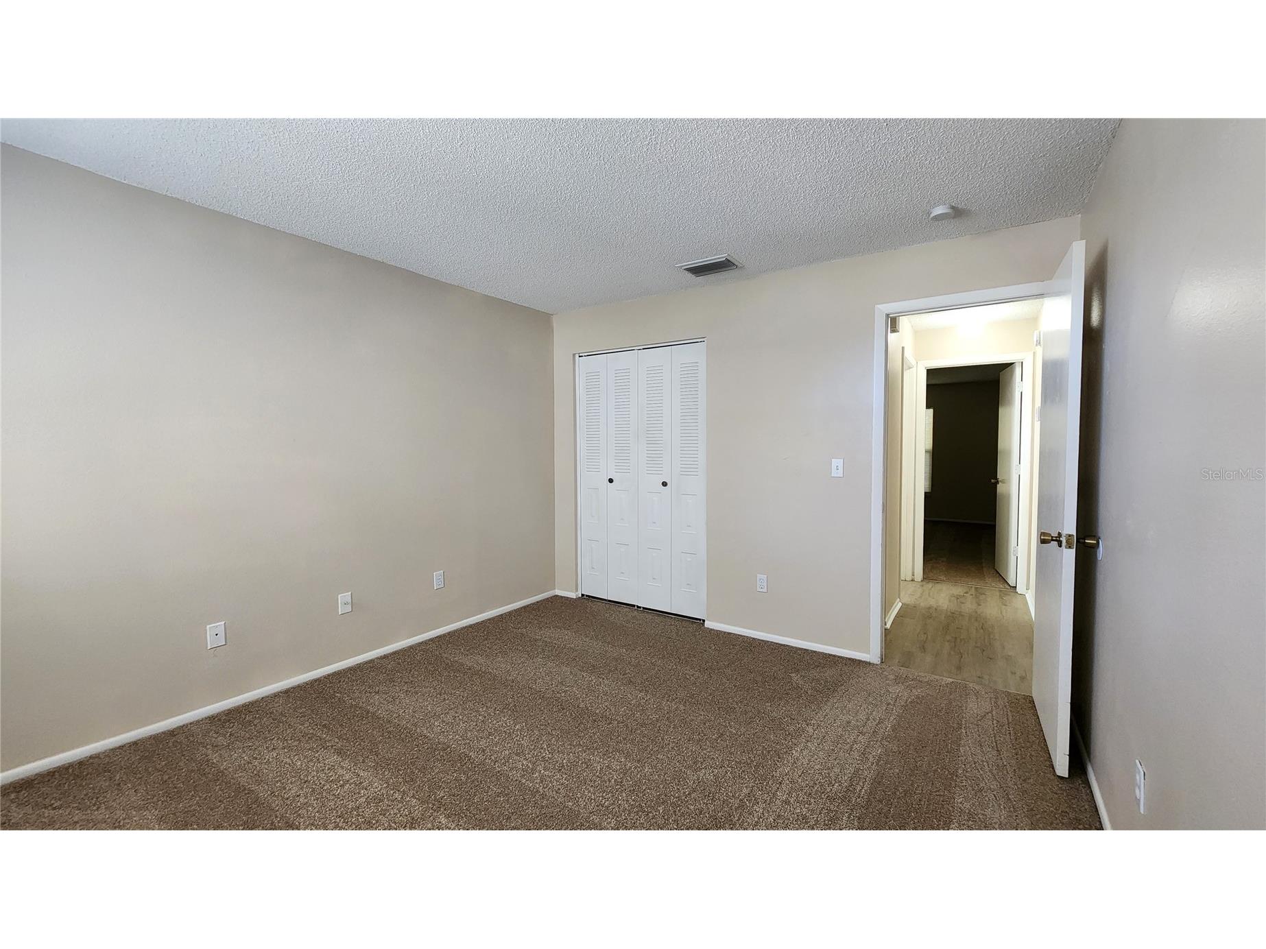 1633 Elk Spring Drive Brandon FL 33511 TB8458423 image11