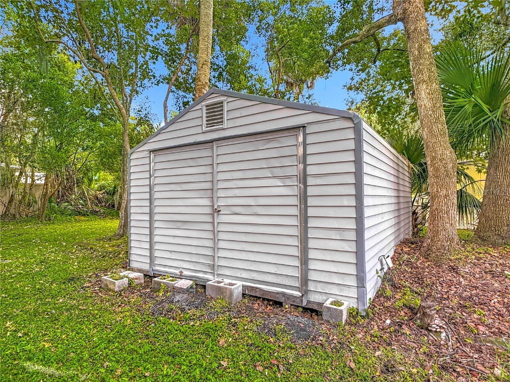 1633 Lakeside Drive Deland FL 32720 V4945361 image38