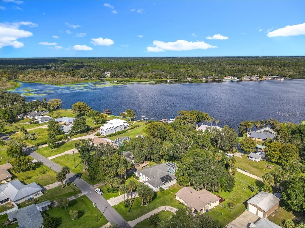 1633 Lakeside Drive Deland FL 32720 V4945361 image45