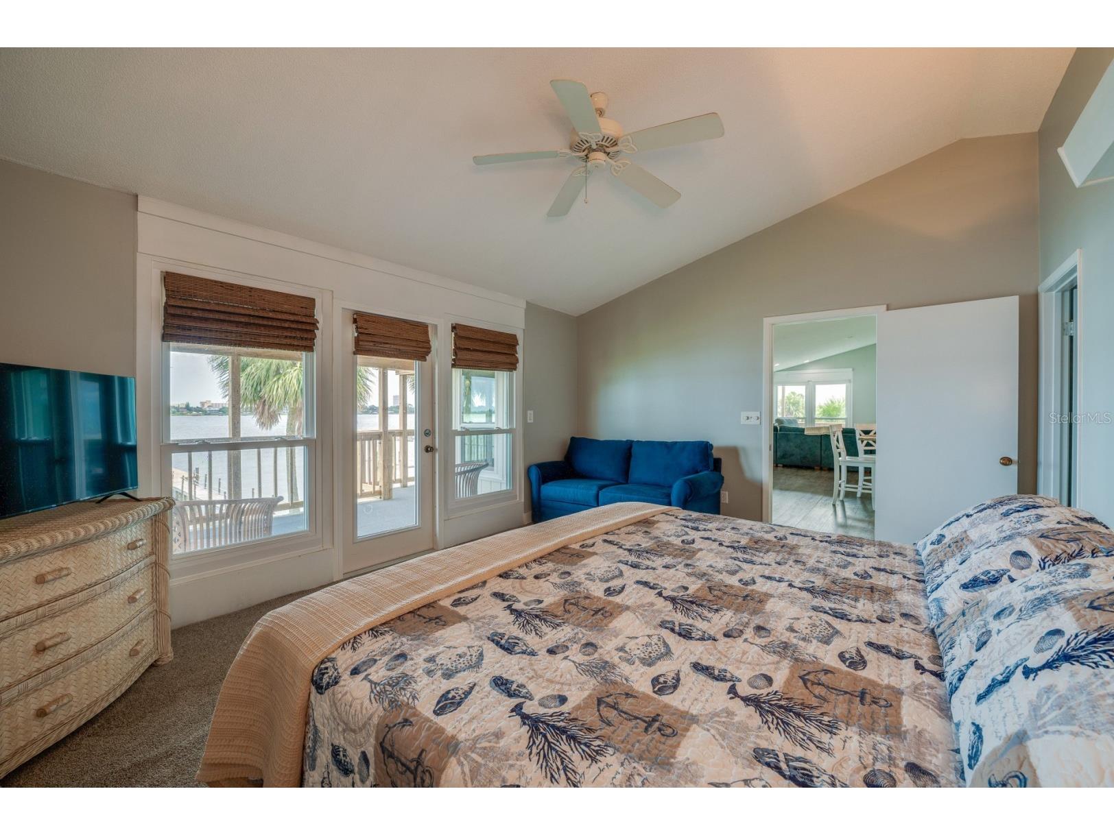 1633 Riverside Drive Daytona Beach FL 32117 A4681115 image17