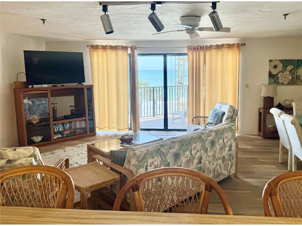 16330 Gulf Boulevard #201 Redington Beach FL 33708 - GULF OF MEXICO TB8386587 image12