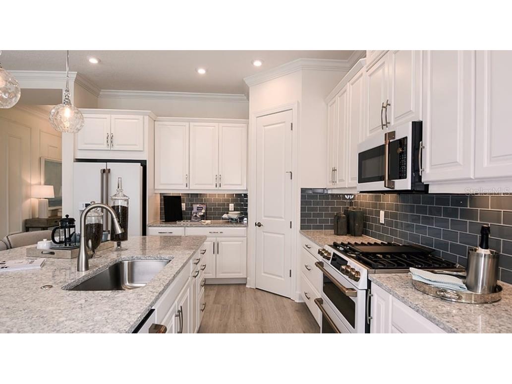 16331 San Donato Place Bradenton FL 34211 A4670982 image8