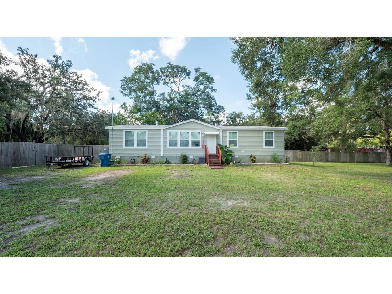 16332 Nancy Avenue Brooksville FL 34601 W7878089 image1