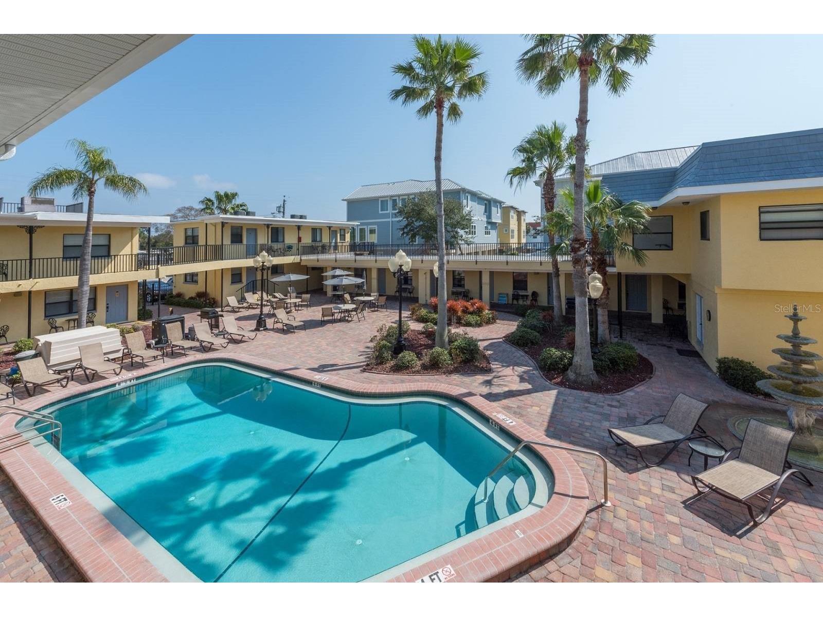 16333 Gulf Boulevard #204 Redington Beach FL 33708 TB8420756 image1