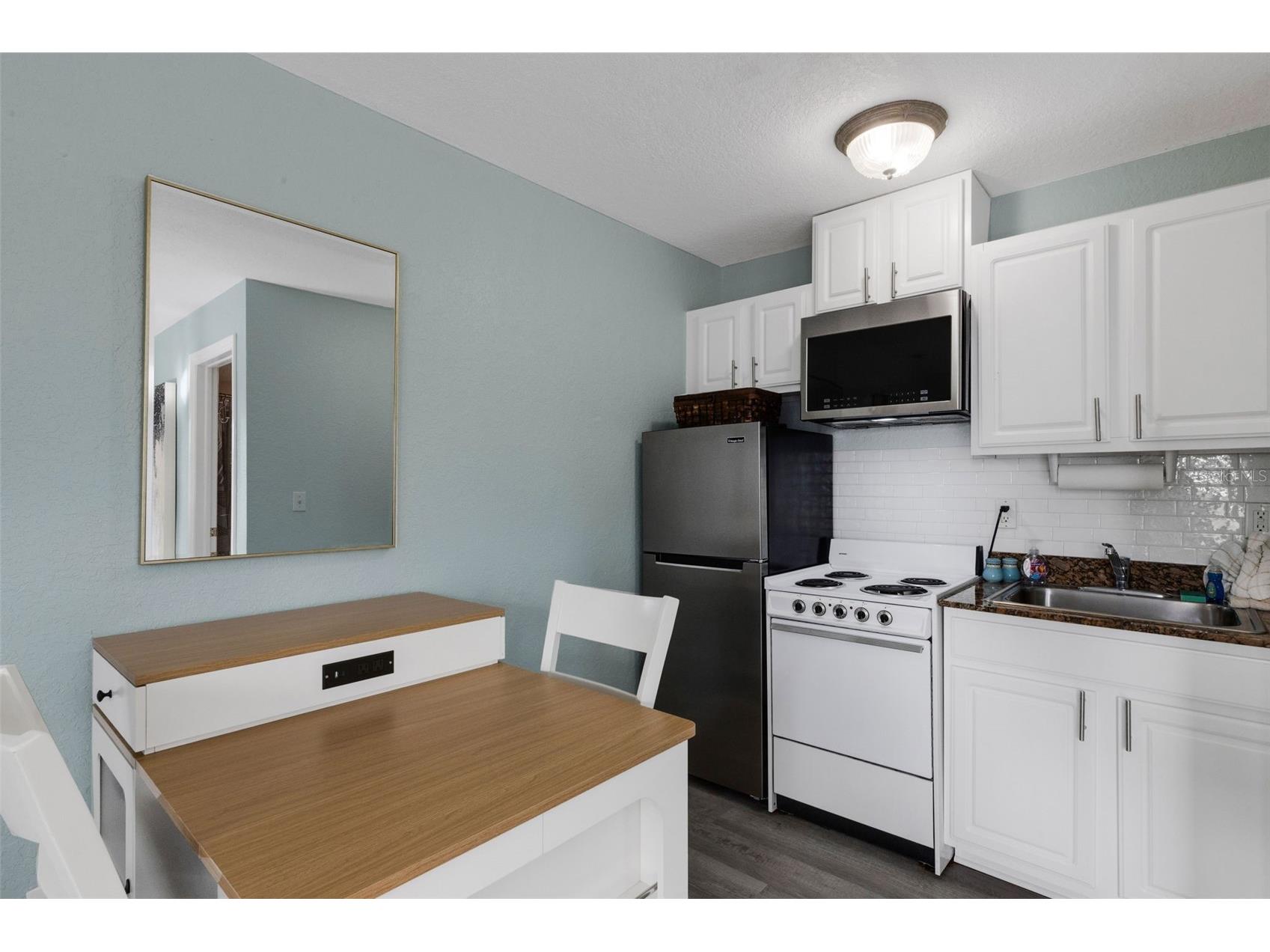 16333 Gulf Boulevard #215 Redington Beach FL 33708 TB8460390 image12