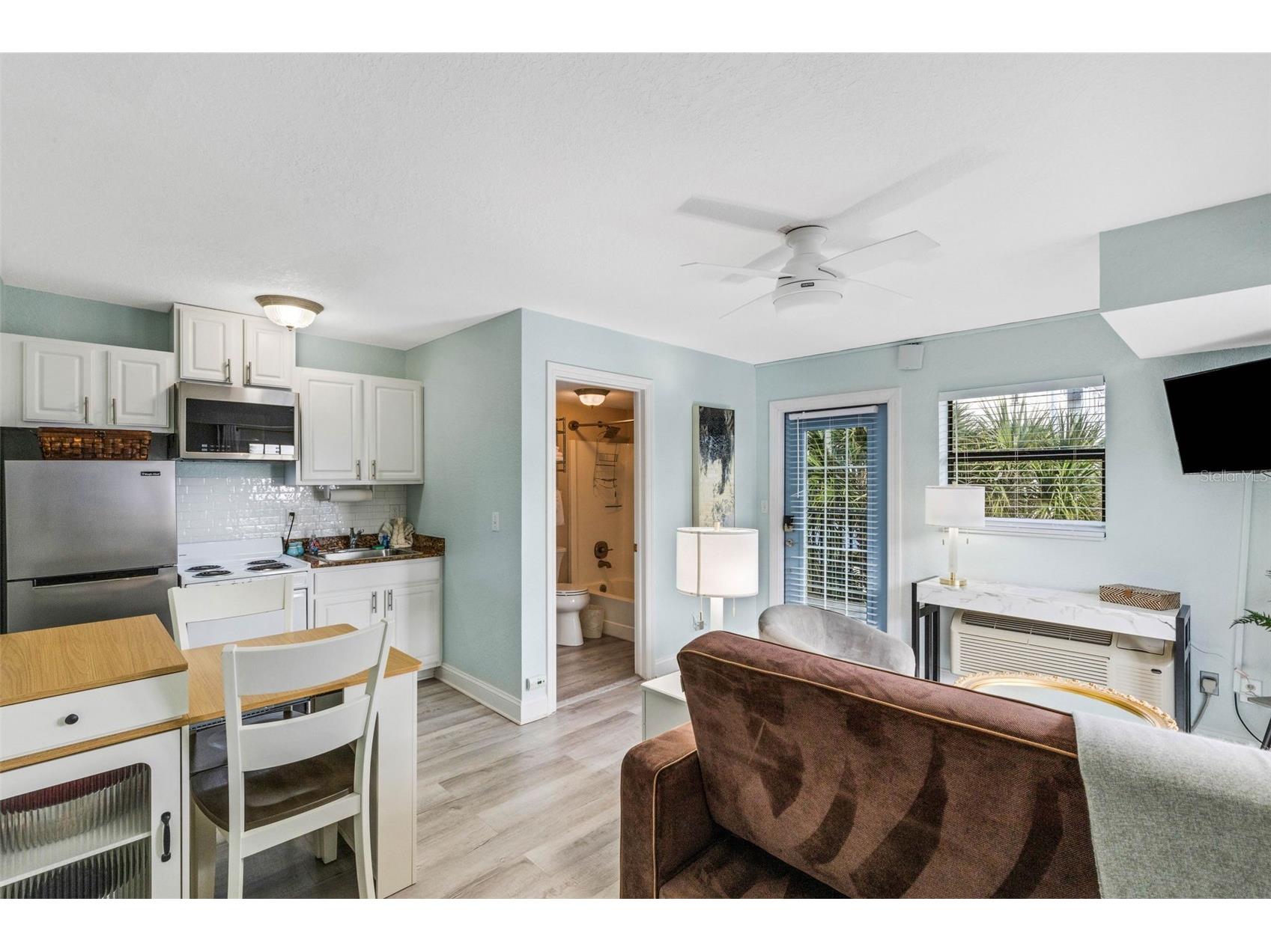 16333 Gulf Boulevard #215 Redington Beach FL 33708 TB8460390 image9