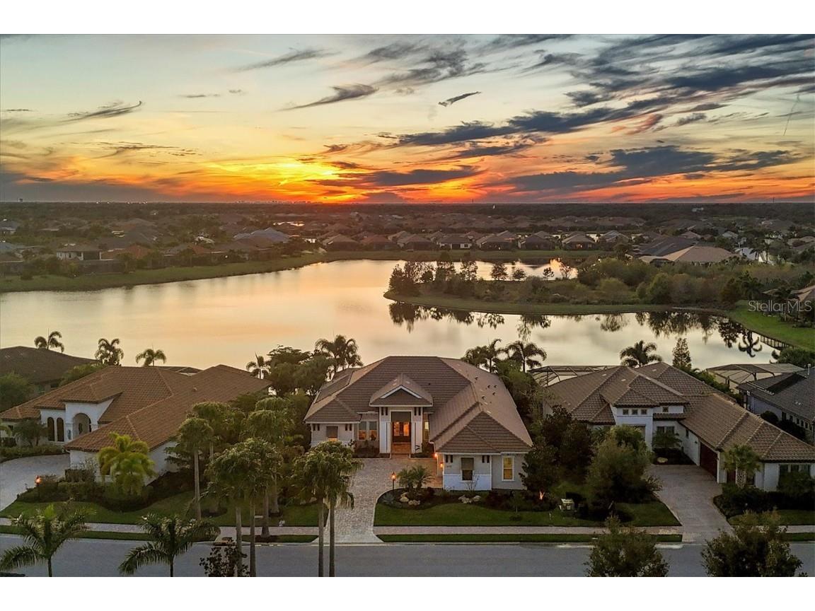 16335 Castle Park Terrace Lakewood Ranch FL 34202 A4591953 image1