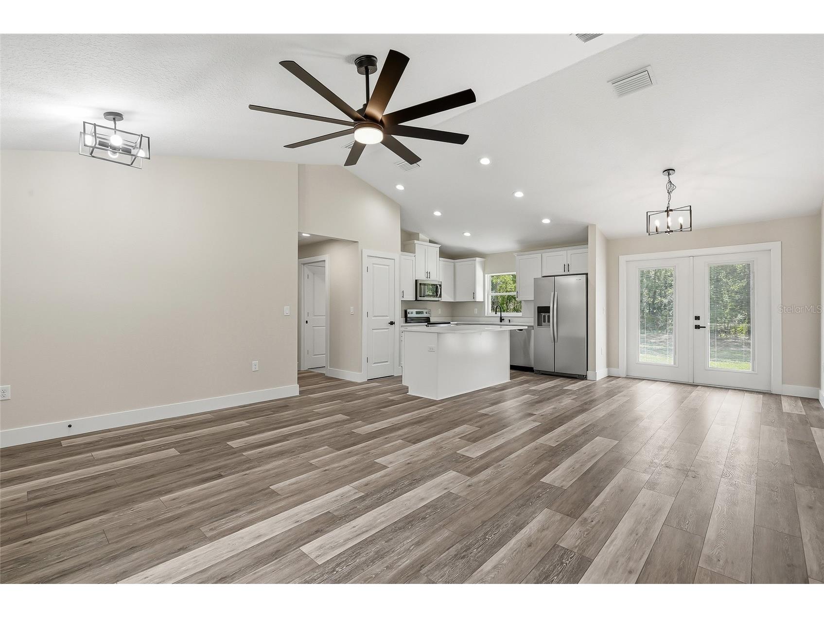 16335 Force Road Weeki Wachee FL 34614 TB8522193 image10