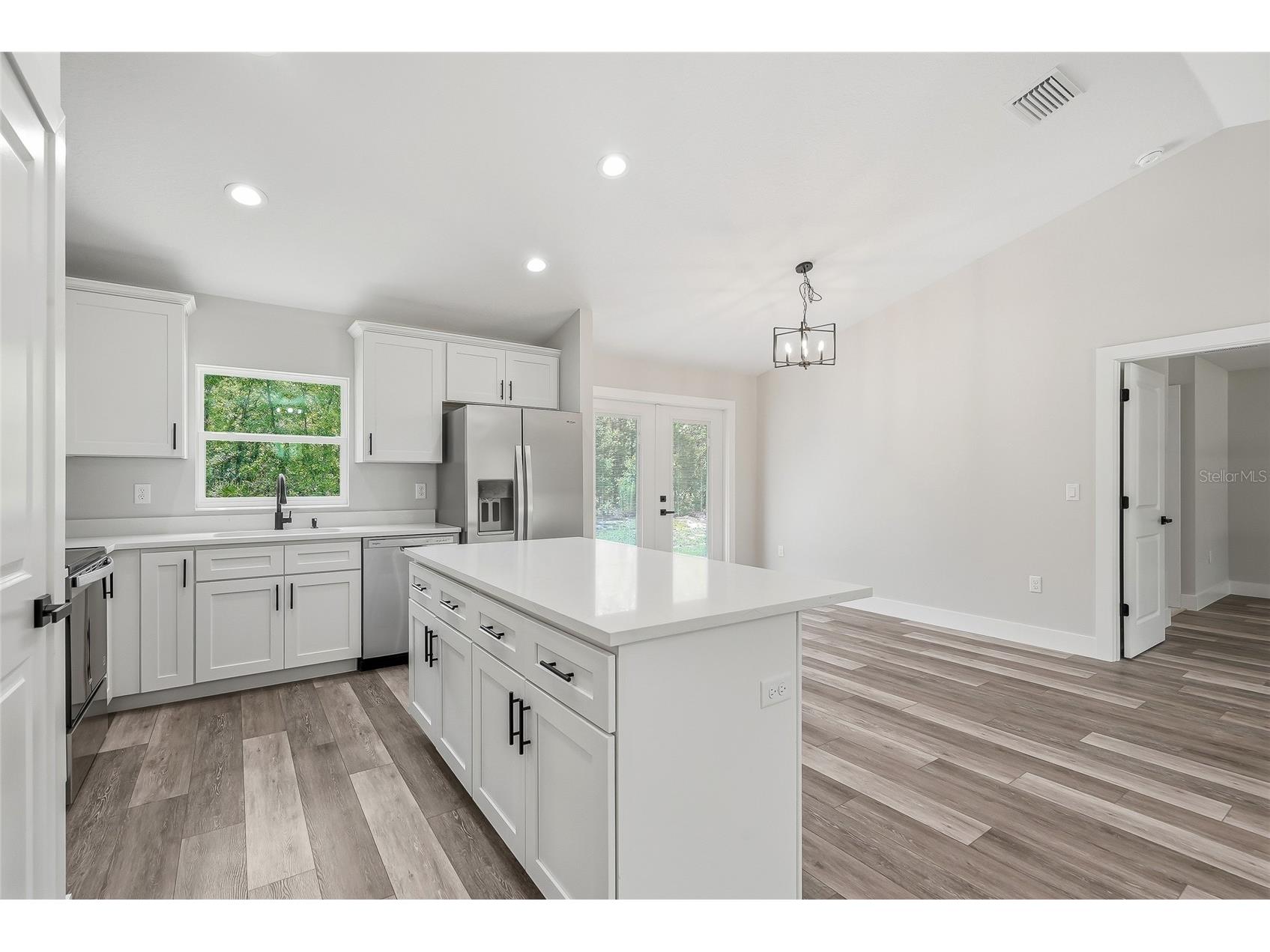 16335 Force Road Weeki Wachee FL 34614 TB8522193 image18