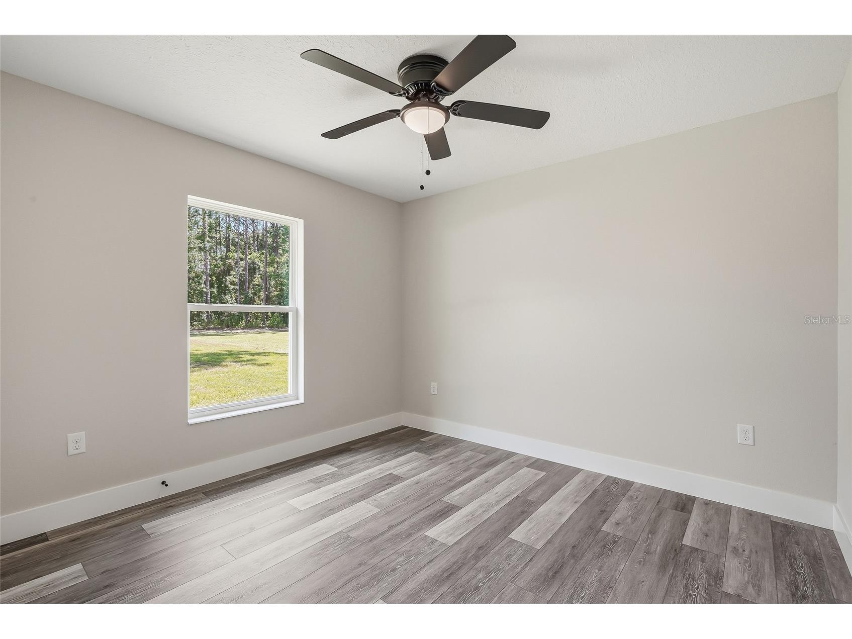 16335 Force Road Weeki Wachee FL 34614 TB8522193 image31