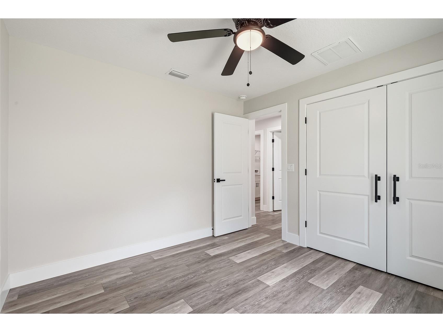 16335 Force Road Weeki Wachee FL 34614 TB8522193 image32