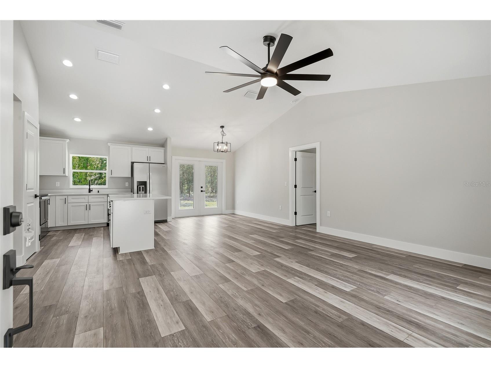 16335 Force Road Weeki Wachee FL 34614 TB8522193 image9