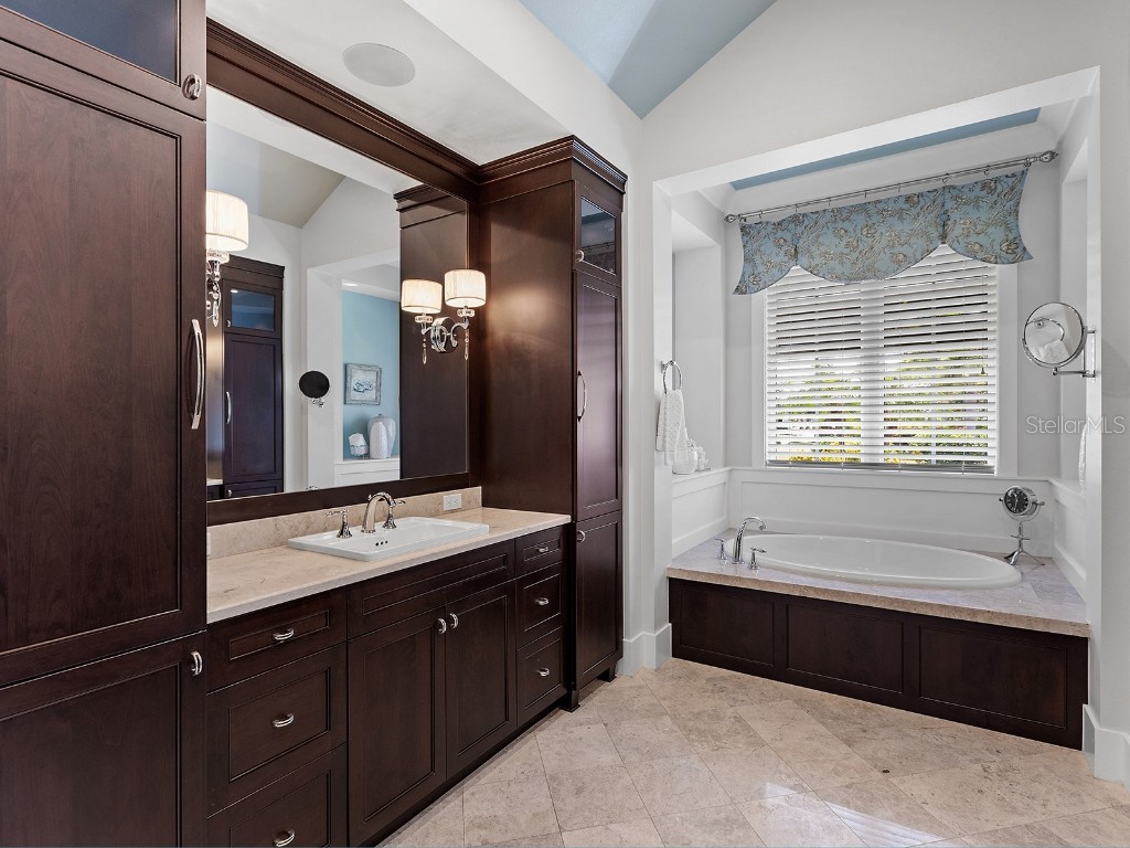 16336 Daysailor Trail Lakewood Ranch FL 34202 A4659298 image45