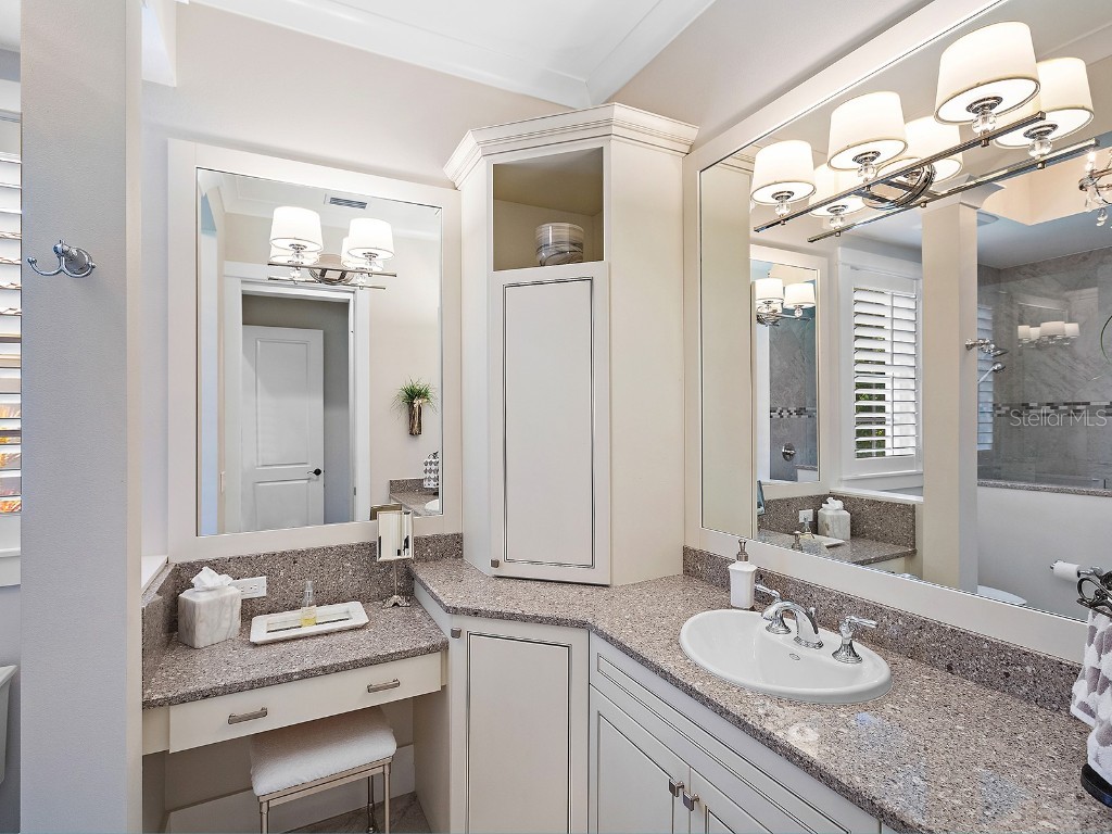 16336 Daysailor Trail Lakewood Ranch FL 34202 A4659298 image48