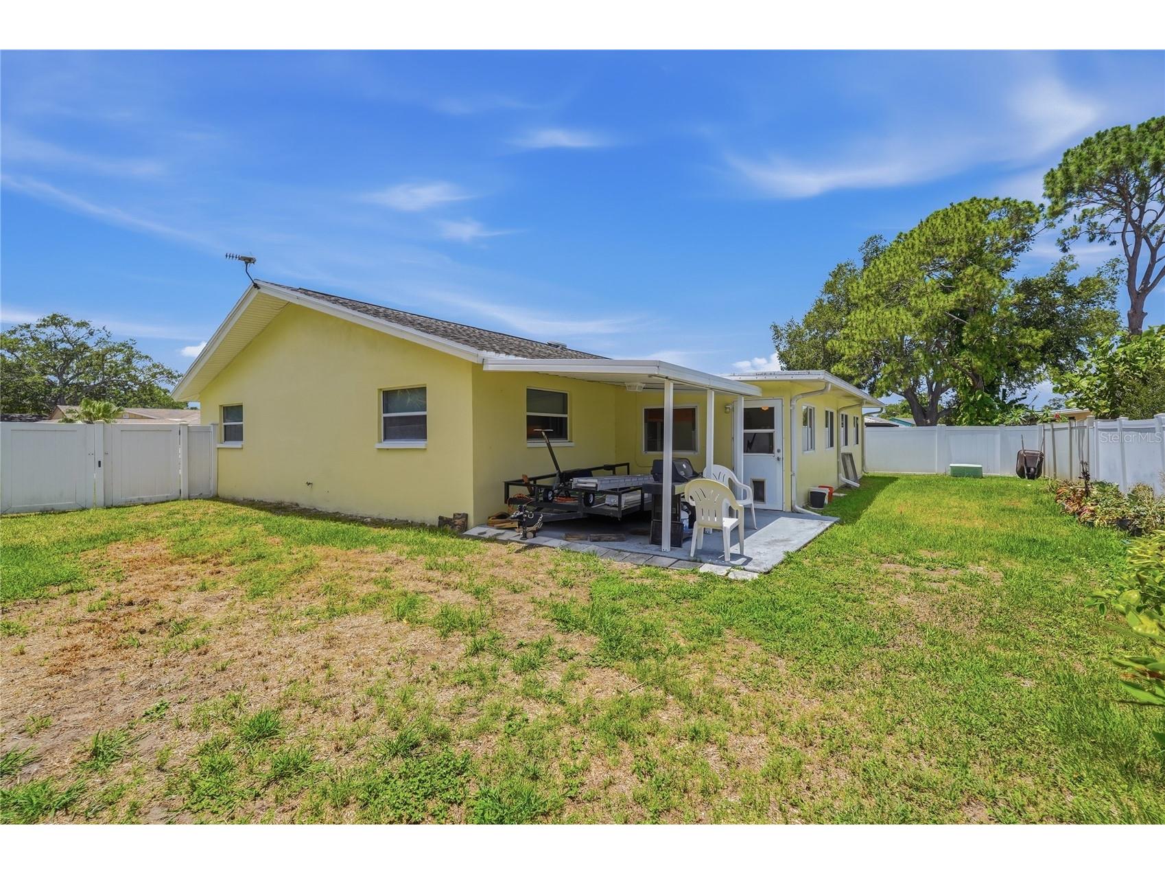 1634 Dale Circle N Dunedin FL 34698 TB8509203 image46