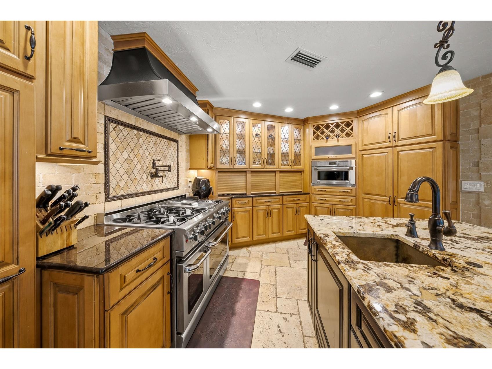 1634 N Lodge Drive Sarasota FL 34239 A4681996 image16