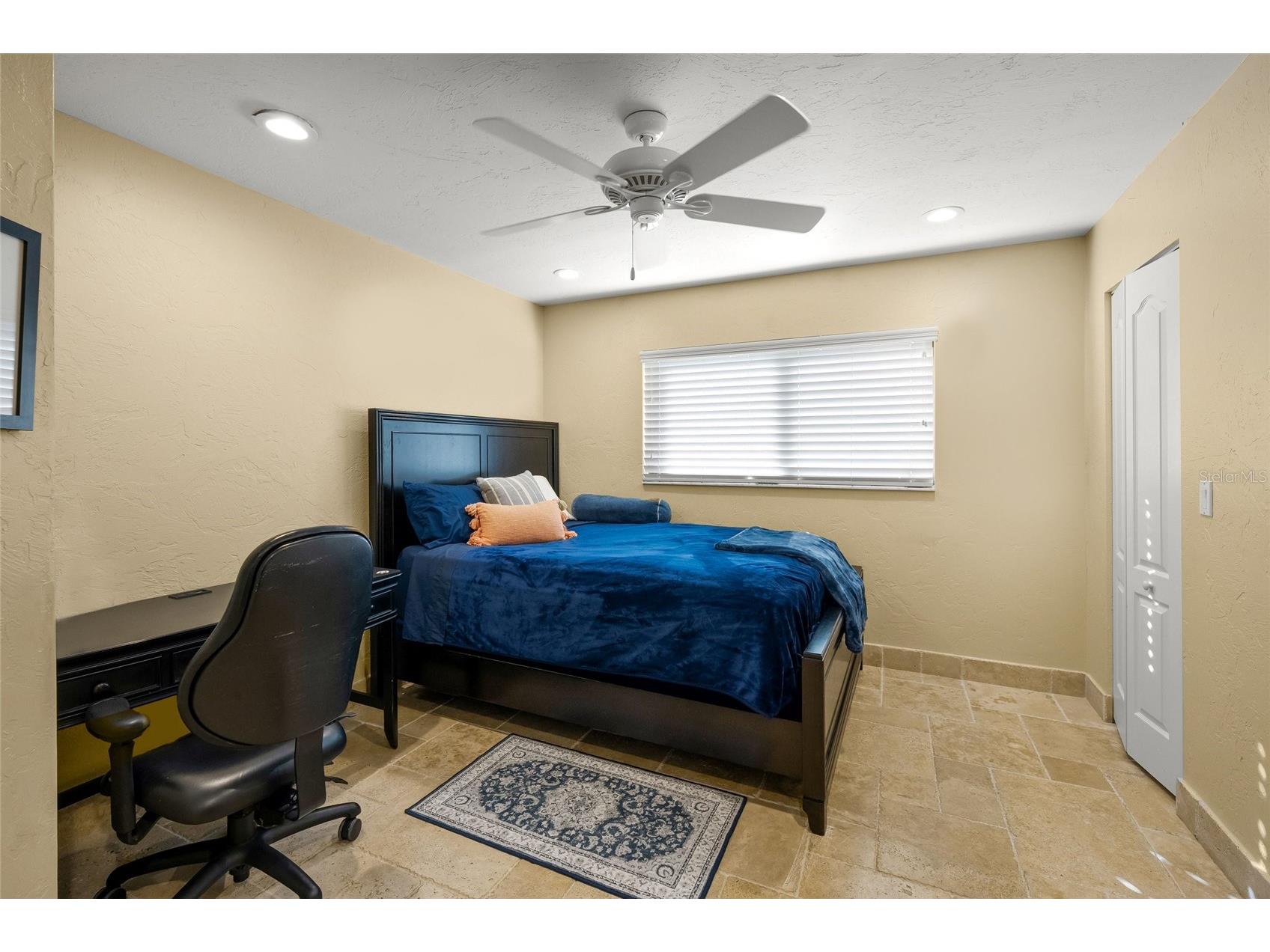 1634 N Lodge Drive Sarasota FL 34239 A4681996 image30