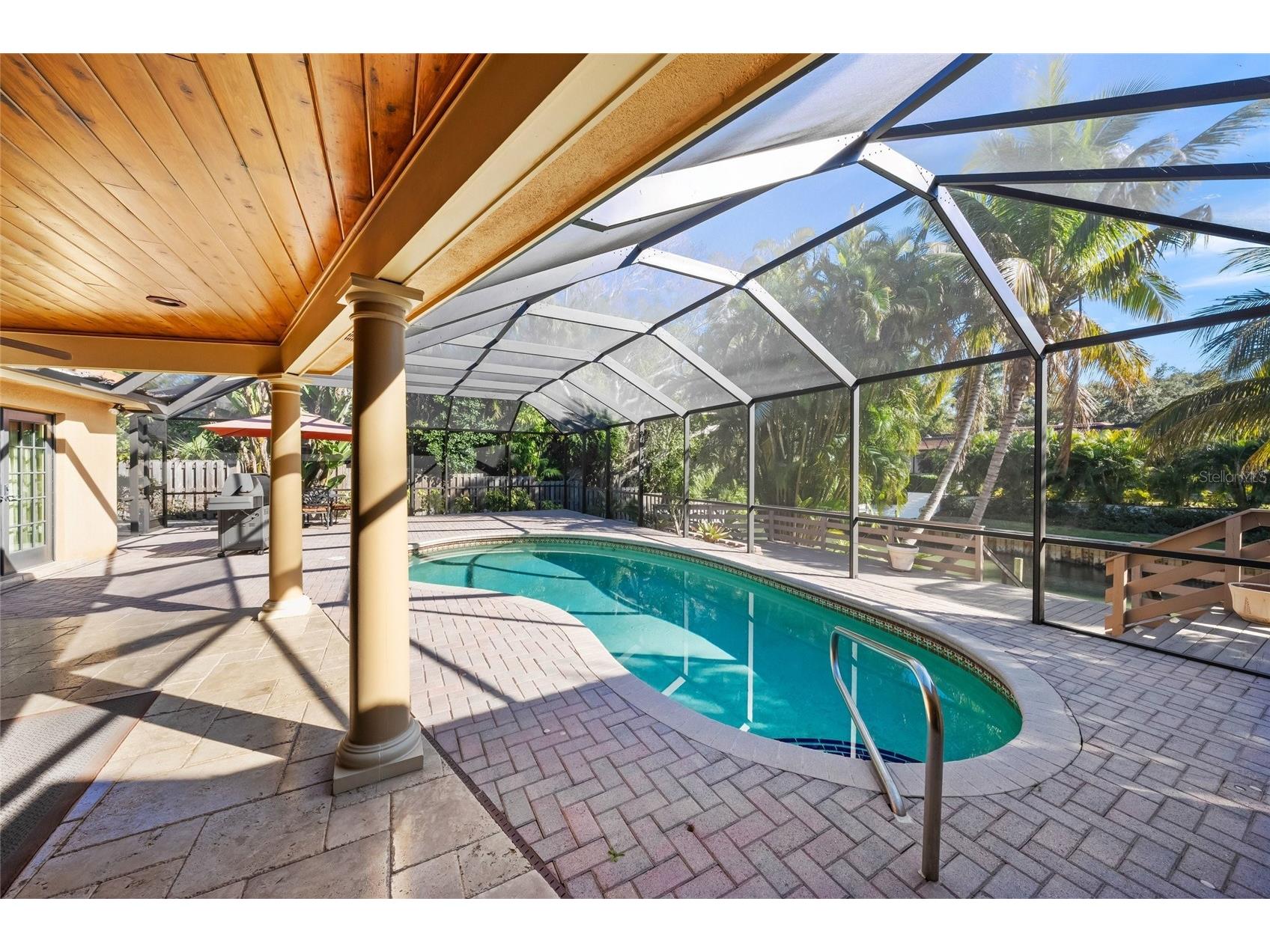 1634 N Lodge Drive Sarasota FL 34239 A4681996 image40