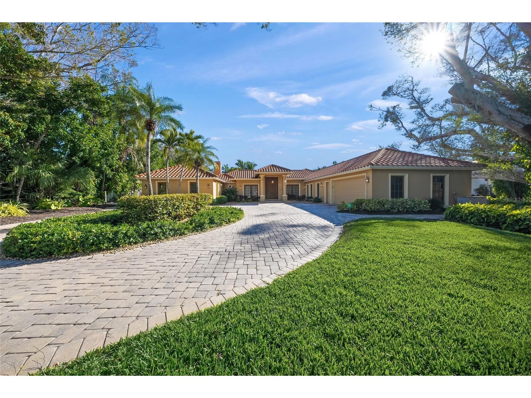1634 N Lodge Drive Sarasota FL 34239 A4681996 image6