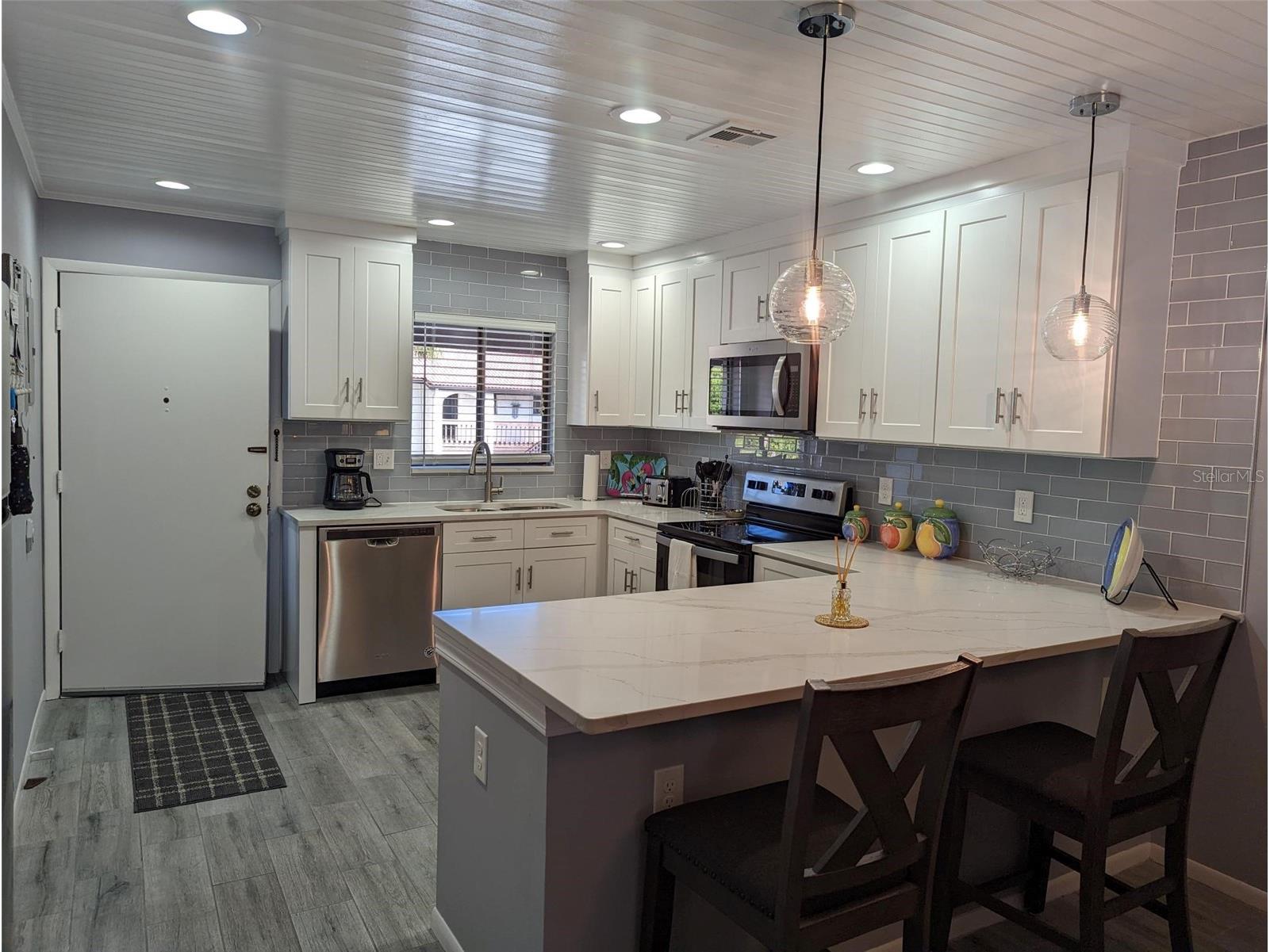 1634 Stickney Point Road #1634-2 Sarasota FL 34231 - LITTLE SARASOTA BAY A4689550 image2