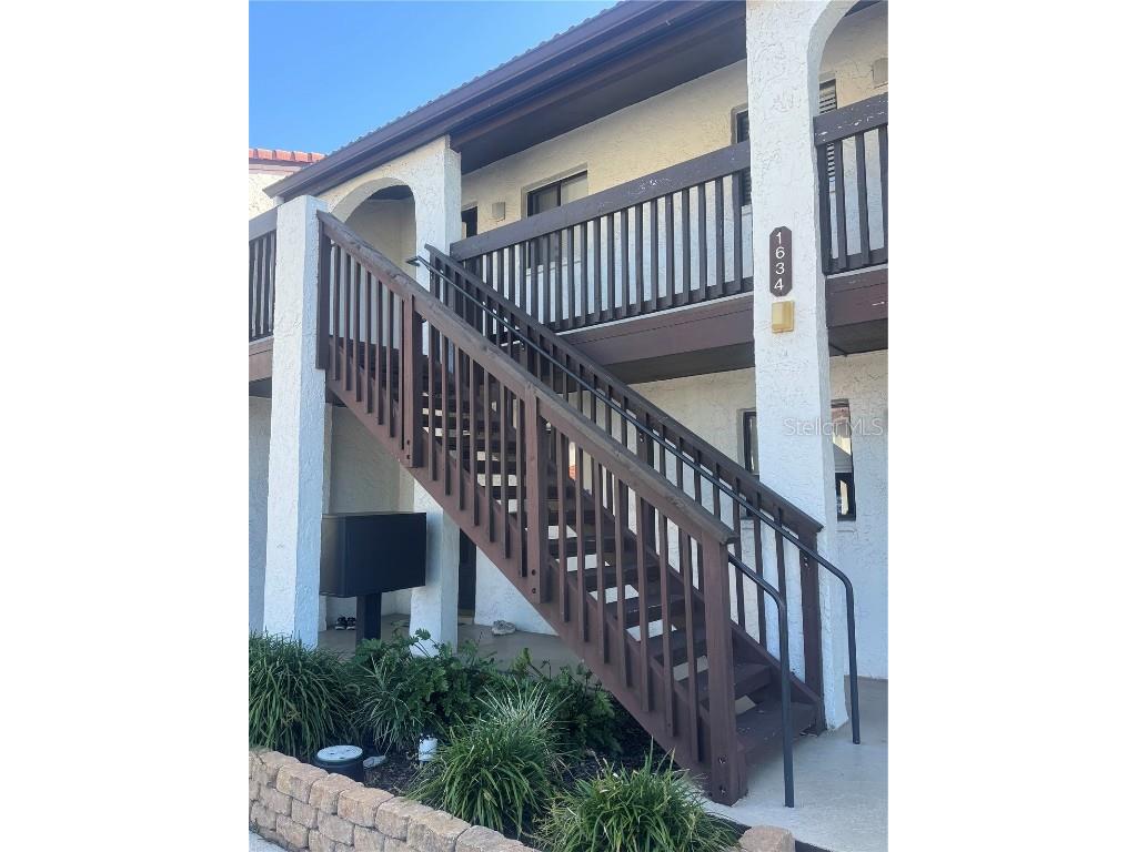 1634 Stickney Point Road #1634-201 Sarasota FL 34231 A4669750 image1