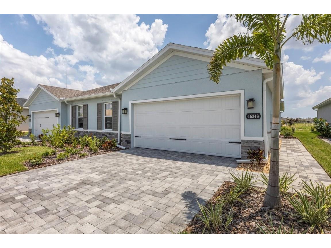 16348 Coconut Palm Drive Port Charlotte FL 33953 D6131317 image1