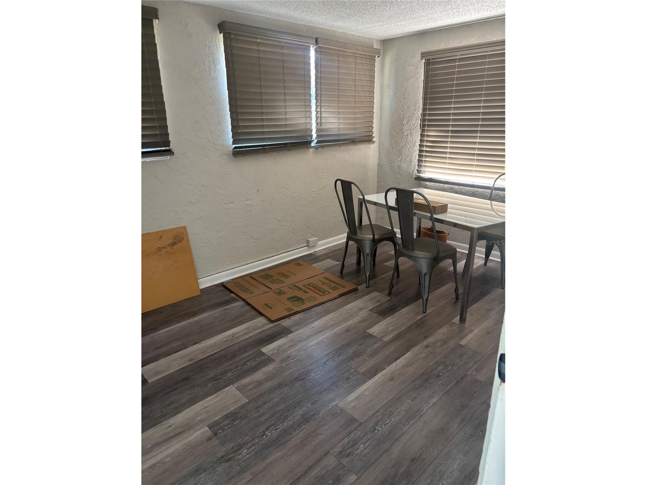 1635 40th Street S Saint Petersburg FL 33711 TB8521528 image3