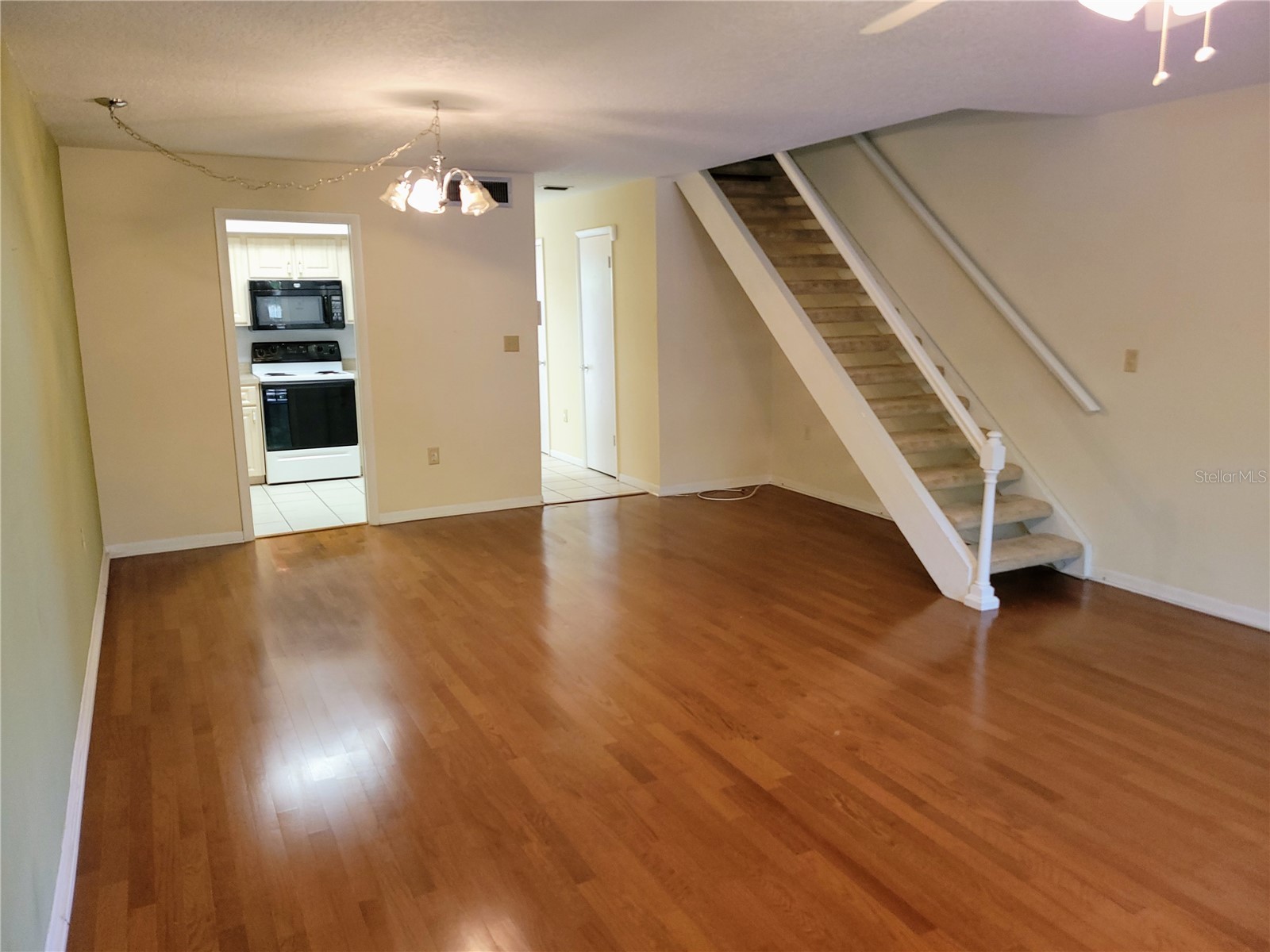 1635 58th Terrace S #4 Saint Petersburg FL 33712 TB8439788 image6