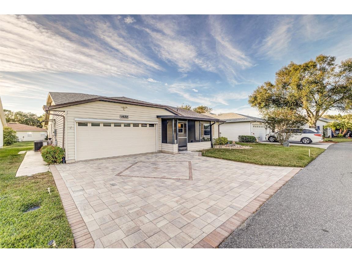 1635 Colonnades Circle N Lakeland FL 33811 L4956859 image2