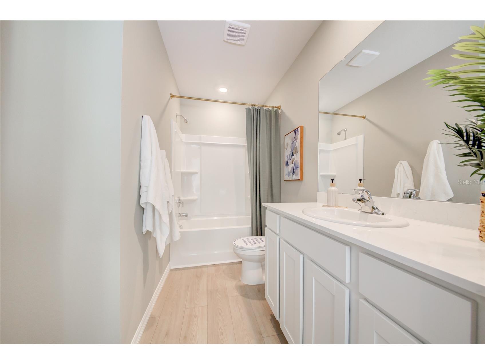 1635 East Bay Street Sarasota FL 34238 A4672722 image27