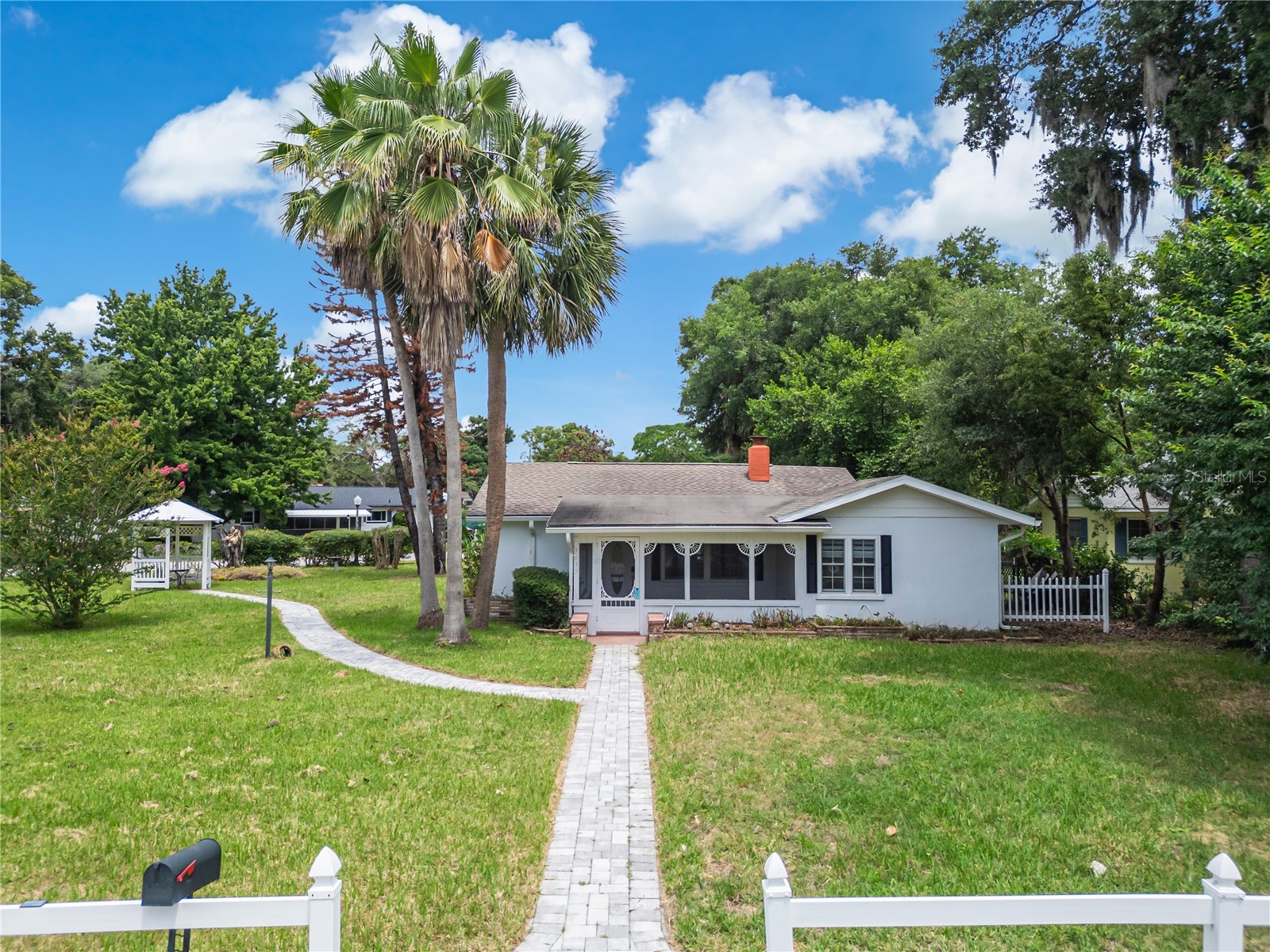 1635 Gertrude Place Mount Dora FL 32757 - LAKE GERTRUDE O6415401 image2
