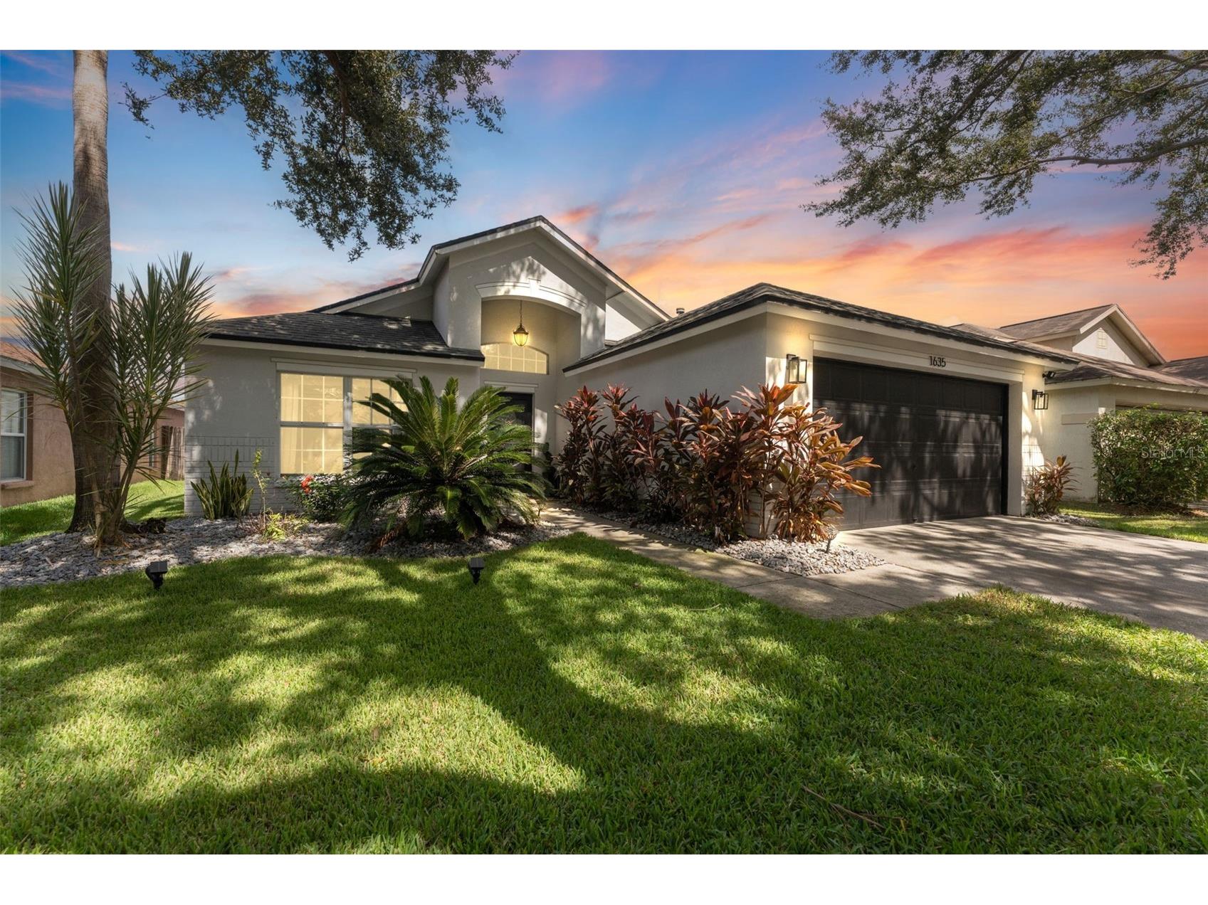 1635 Hulett Drive Brandon FL 33511 TB8440068 image1