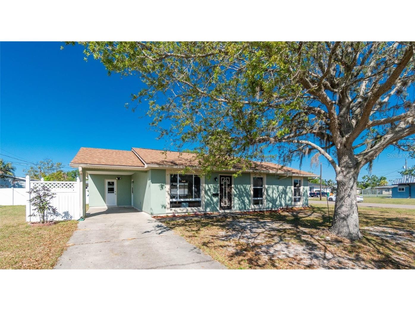 1635 Inverness Street Port Charlotte FL 33952 C7473057 image1