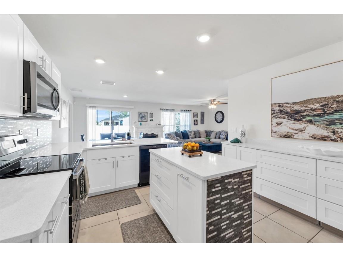 1635 NE 33rd Street Cape Coral FL 33909 C7484580 image1