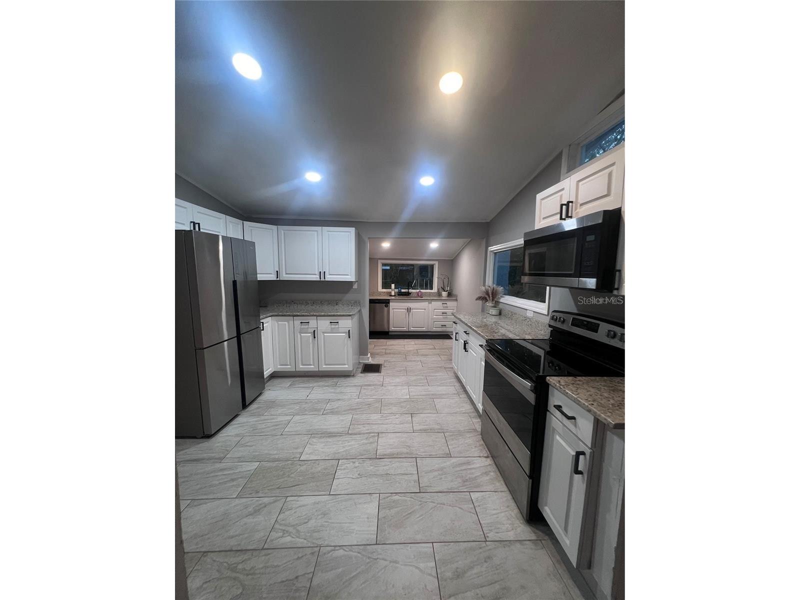 1635 Partridge Boulevard Zephyrhills FL 33540 TB8504517 image5