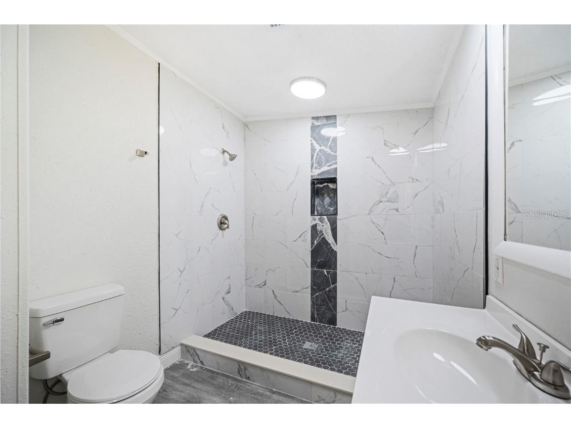 1635 Robin Street Auburndale FL 33823 TB8434136 image11