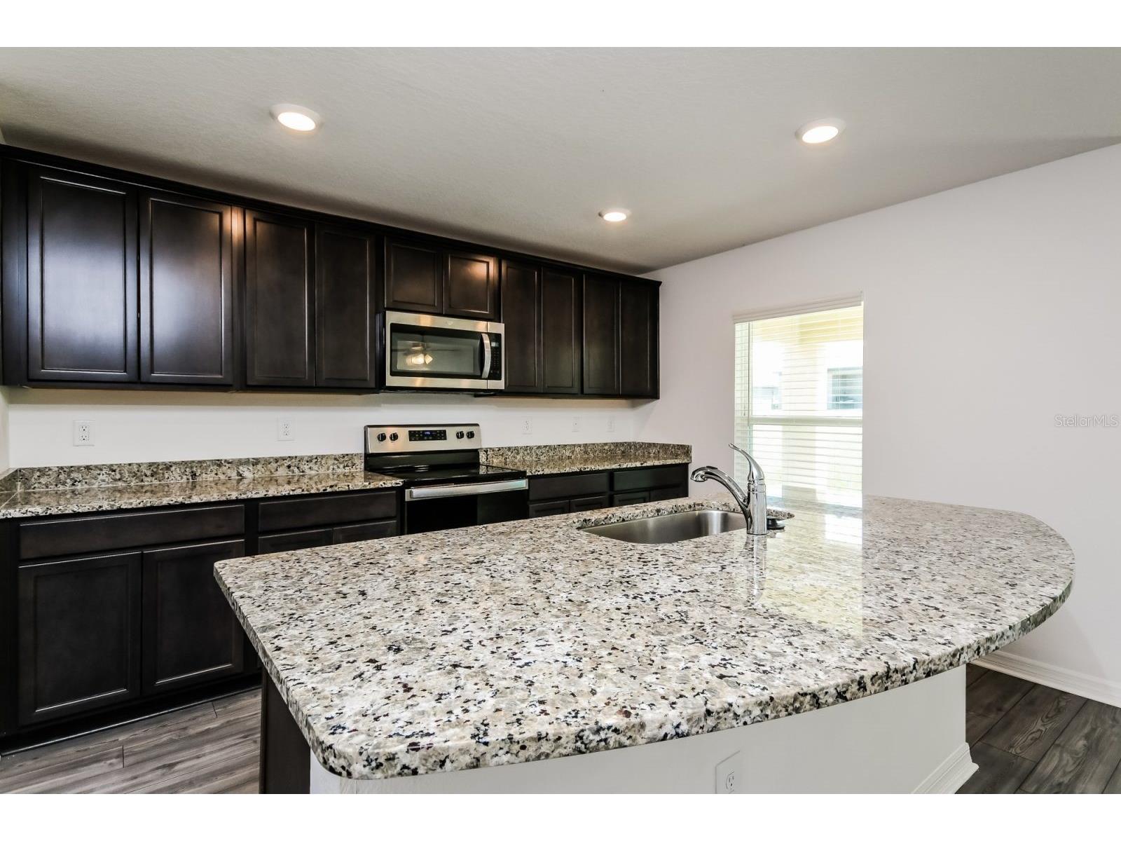 1635 Swan Lake Circle Dundee FL 33838 TB8520821 image4