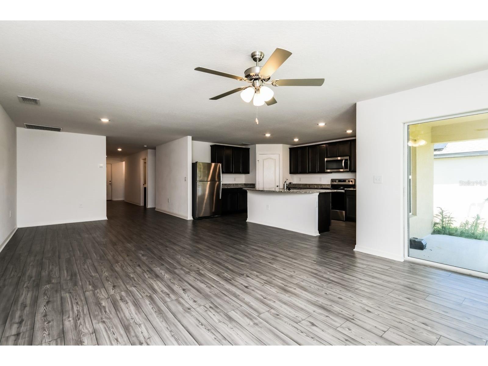 1635 Swan Lake Circle Dundee FL 33838 TB8520821 image5