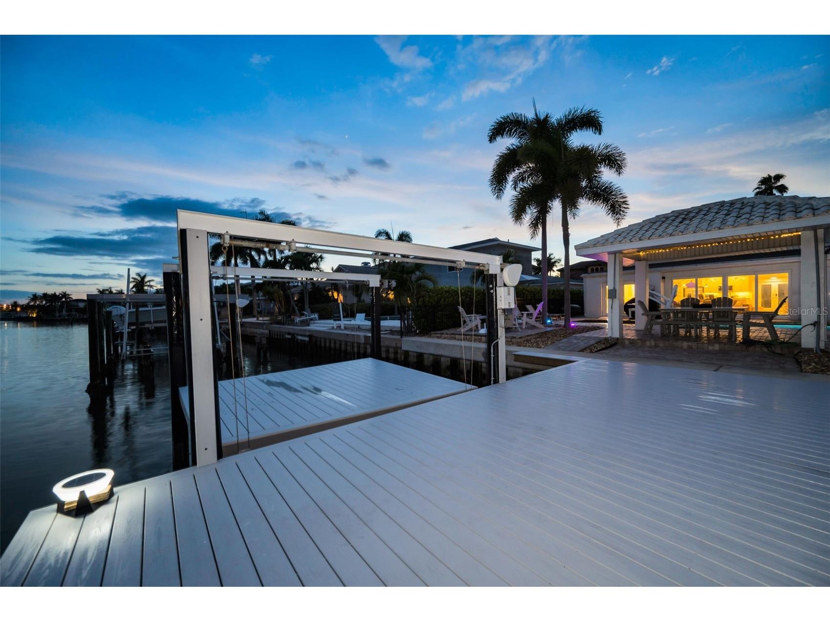 16353 Redington Drive Redington Beach FL 33708 TB8526850 image100