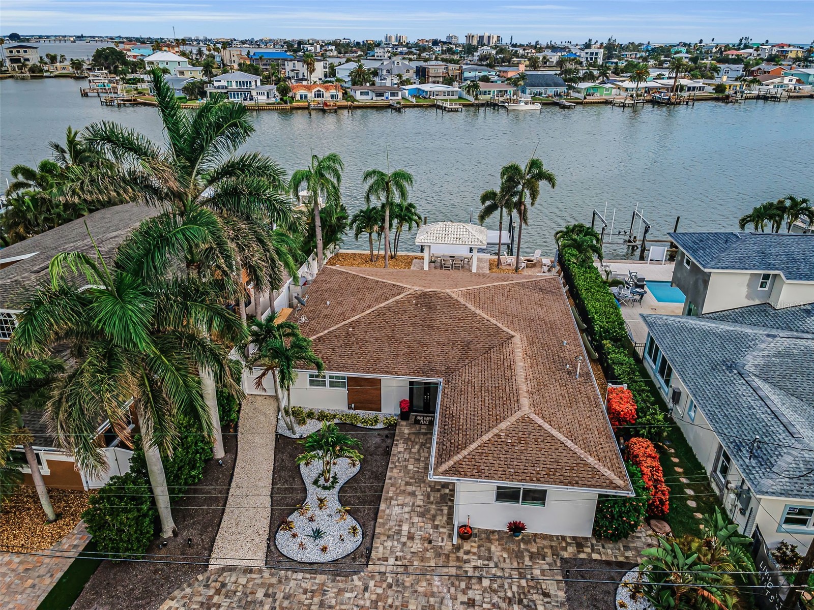 16353 Redington Drive Redington Beach FL 33708 TB8526850 image2