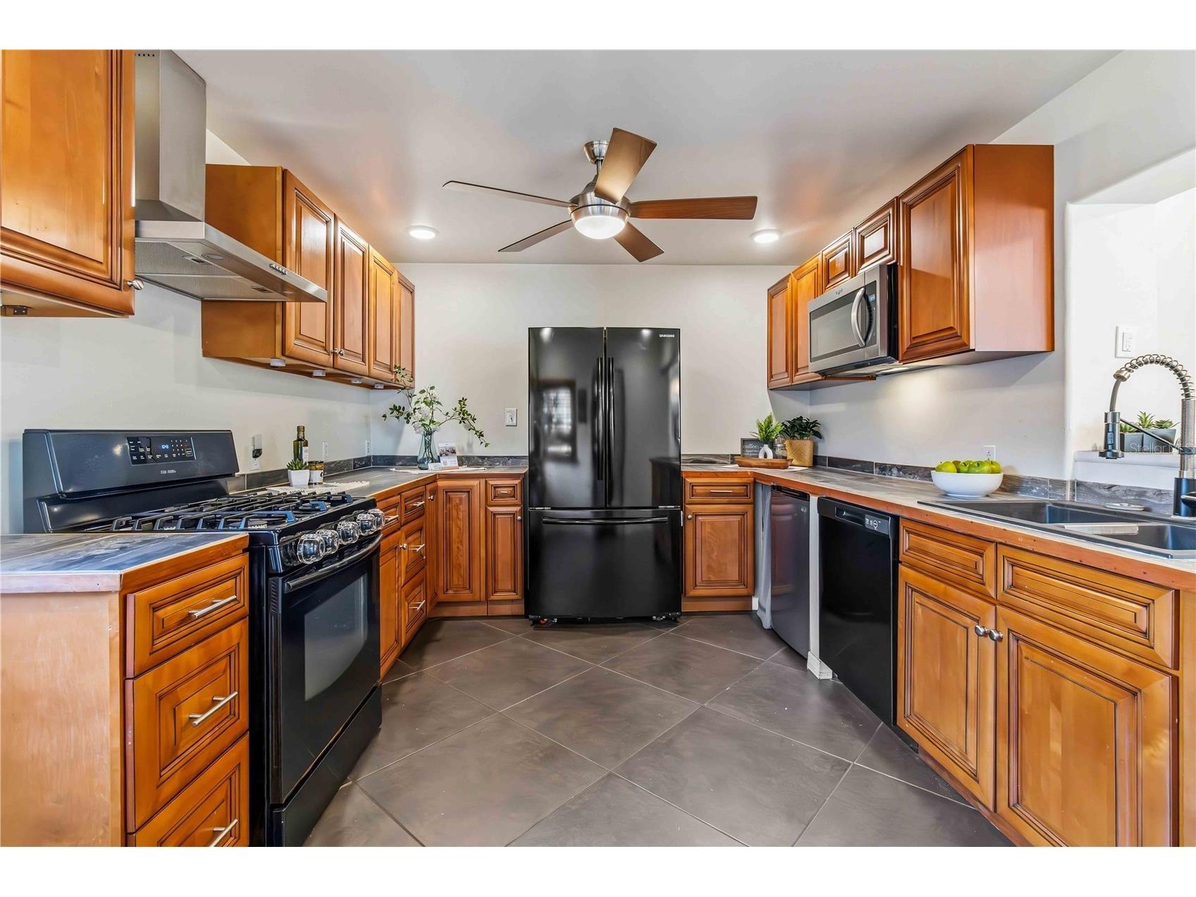 1636 Grandview Way Melbourne FL 32935 O6390625 image10