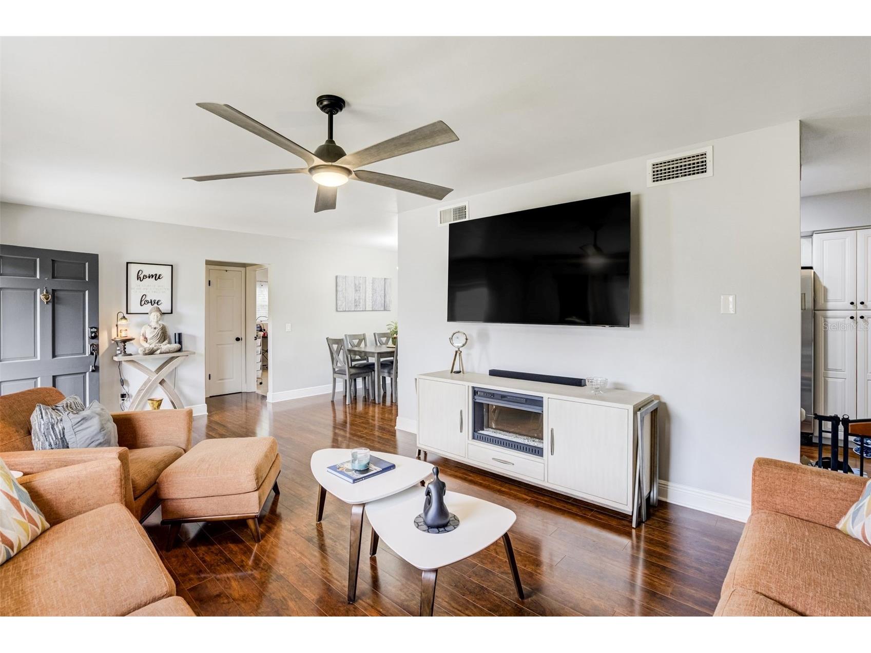 1636 Leisure Drive Clearwater FL 33756 TB8515065 image4