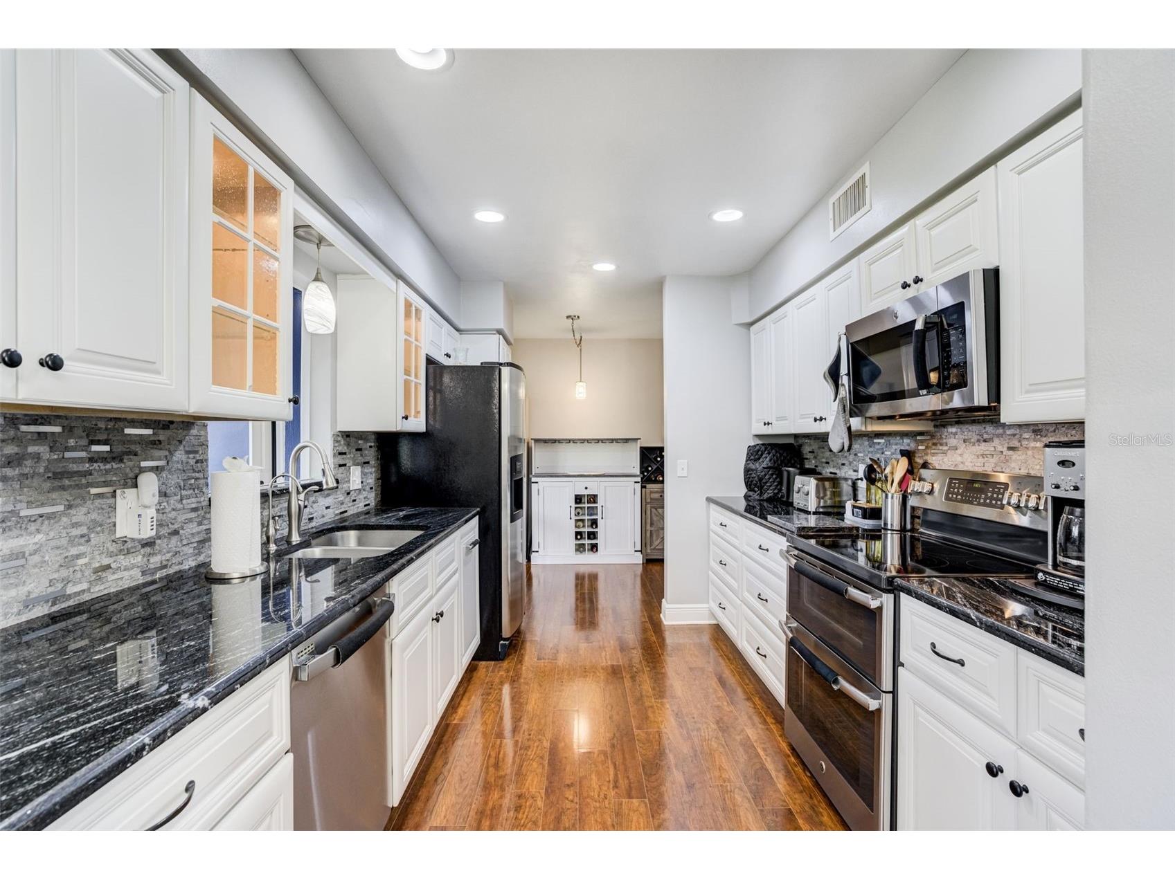 1636 Leisure Drive Clearwater FL 33756 TB8515065 image6