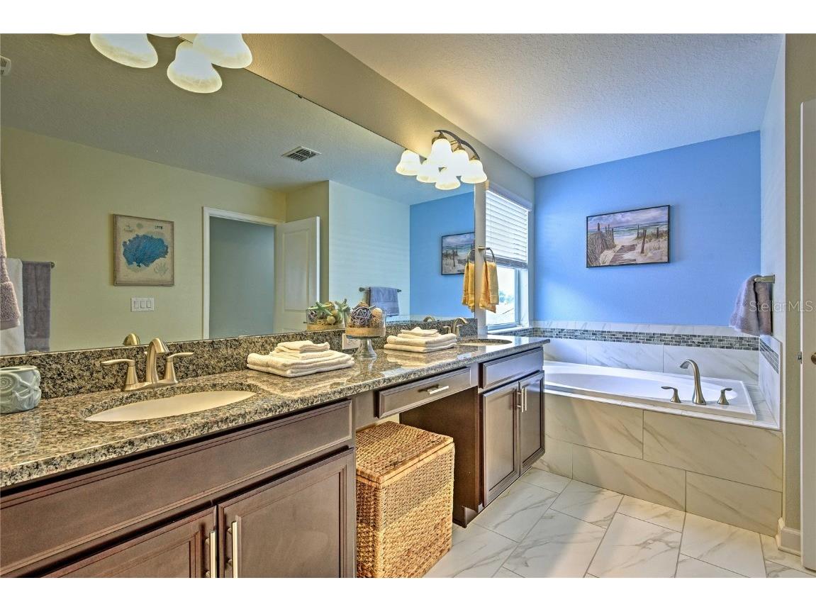 1636 Moon Valley Drive Davenport FL 33896 O6266920 image9