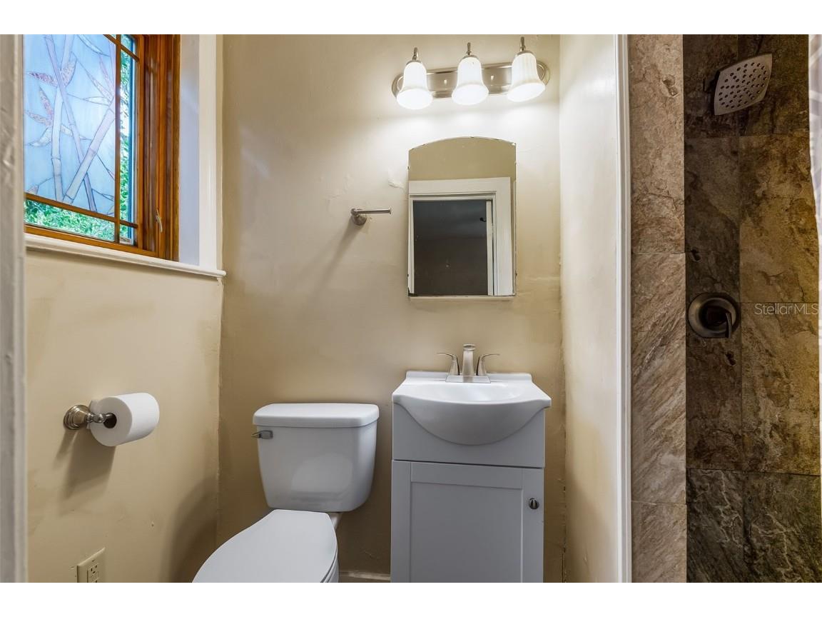 1636 NW 8th Avenue Gainesville FL 32603 GC533324 image21